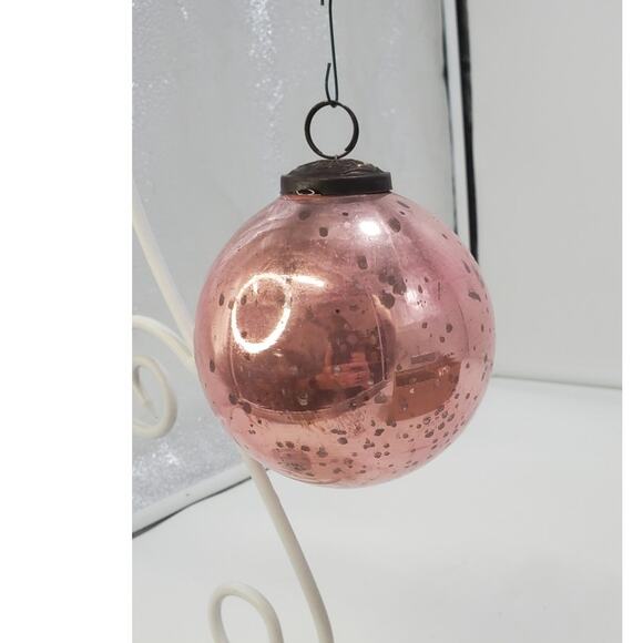 Allen + Roth Ornaments, 2pk Rose Gold & Silver PRE-OWNED IOB - Picture 2 of 4